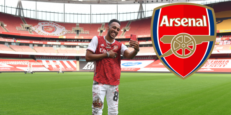 Aubameyang signs new Arsenal contract