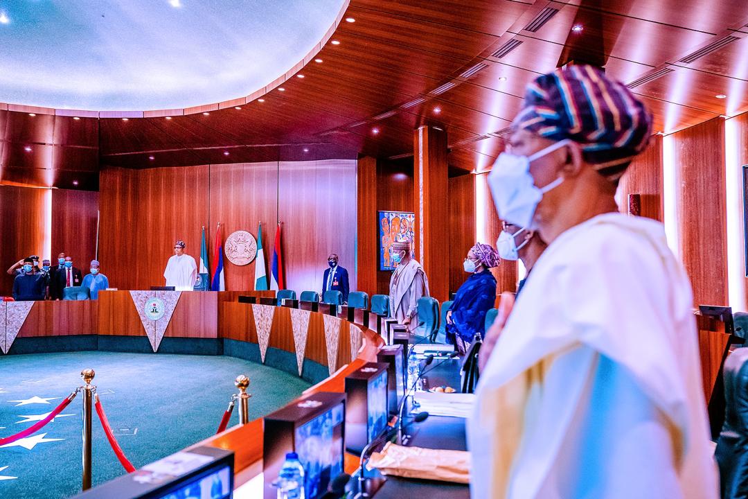 Buhari presides over FEC meeting, unveils ‘Nigeria at 60’ logo