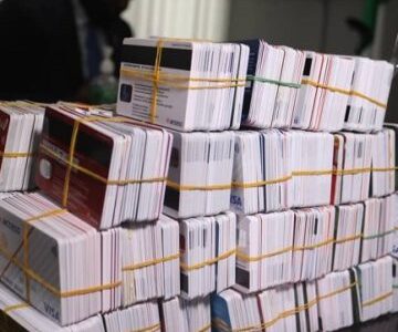 EFCC quizzes suspected fraudster for concealing 2,886 ATM cards in noodles