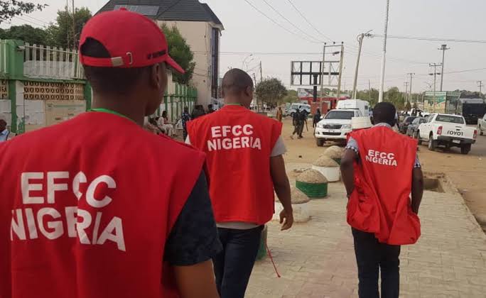 Suspect on FBI watch list over $6m internet fraud surrenders self to EFCC