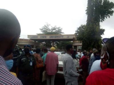 BREAKING: Vice-Chancellor, students locked out as ASUU, NASU members protest in Lagos University