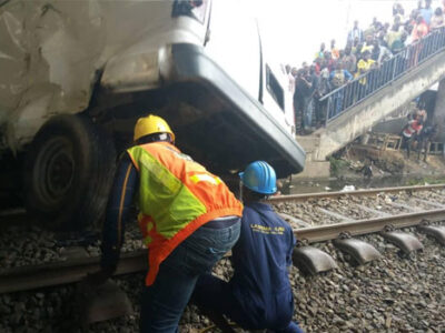 UPDATED: One killed as vehicles collide with train in Oshodi