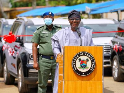 Sanwo-Olu hands over 51 cars, eight houses to Lagos judges