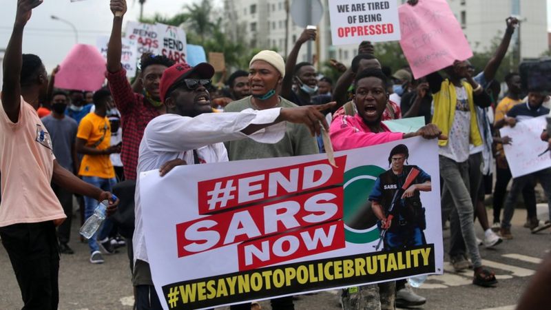 #SARSMUSTEND: Nigerians demand Police reform, release of arrested protesters, more