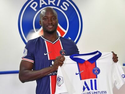 PSG sign Portugal midfielder Pereira from Porto