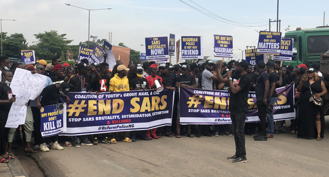 Falz, Runtown participate as #EndSARS protest enters day two