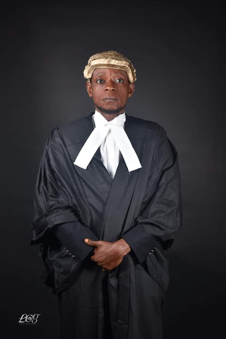 EFCC disowns lawyer who claims he resigned from the agency to join #EndSARS protest
