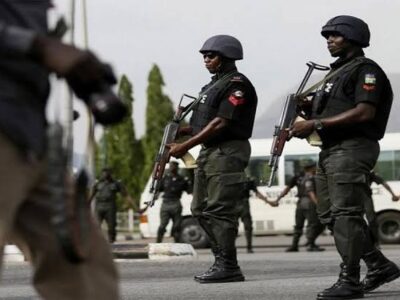 [UPDATE] BREAKING: Army, Police foil attempted jail break at Ikoyi prison