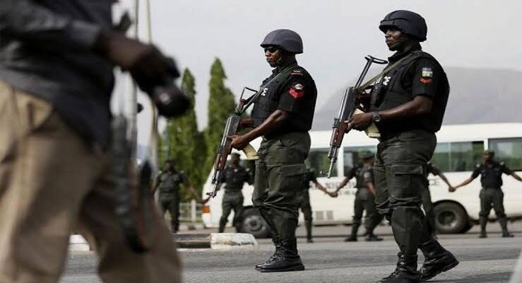 [UPDATE] BREAKING: Army, Police foil attempted jail break at Ikoyi prison