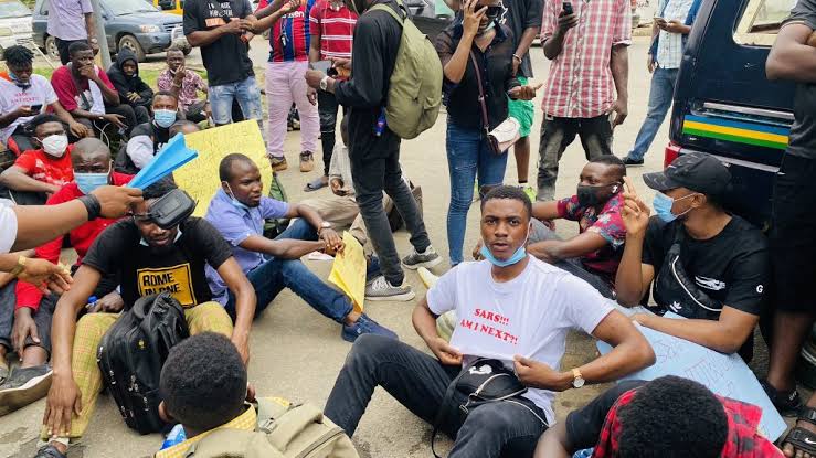 #EndSARS protest hits Lagos