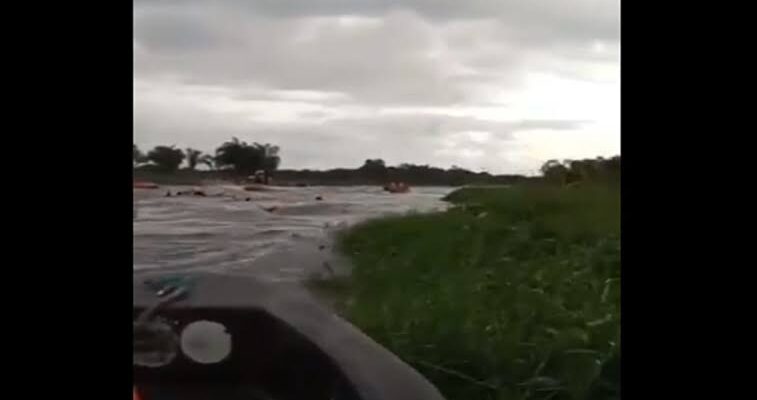 Ondo election: Boat conveying electoral materials, INEC staff capsizes