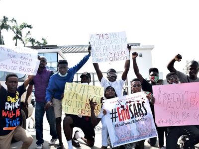 BREAKING: #EndSARS protesters shut Alausa Secretariat