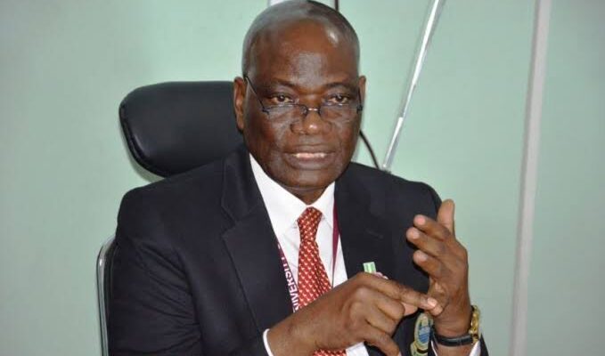 Staff, Students receive reinstated UNILAG VC, Ogundipe