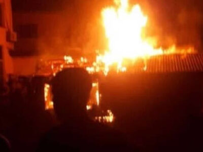 BREAKING: Fire razes Ketu plank market in Lagos