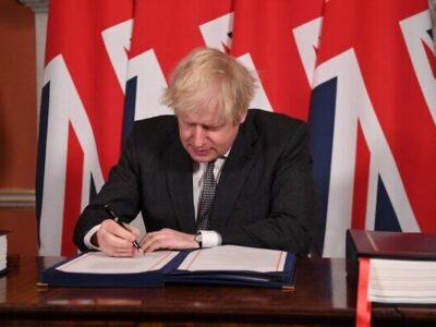 UK’s Boris Johnson signs brexit trade deal