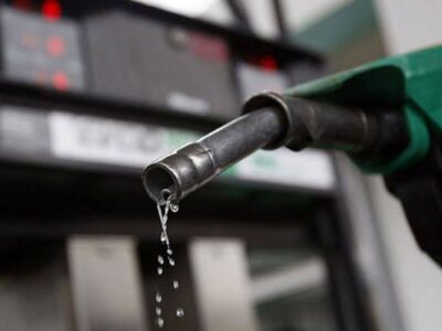 BREAKING: FG announces reduction in fuel price to N162.44 per litre