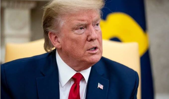 Trump pardons Steve Bannon, Lil Wayne, 71 others on last day