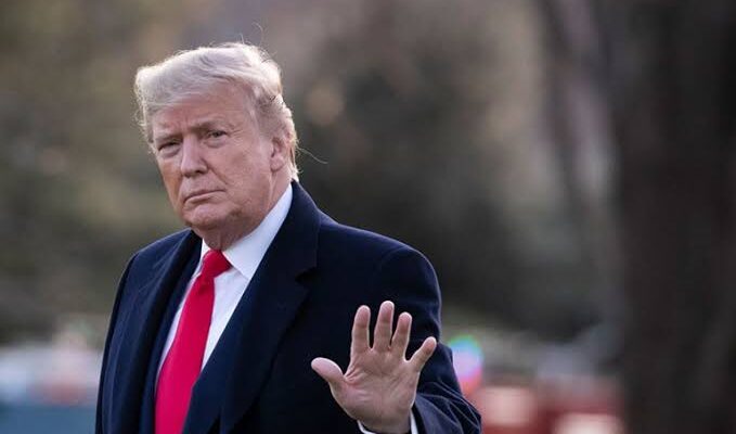 BREAKING: Lawyers dump Donald Trump ahead of impeachment trial