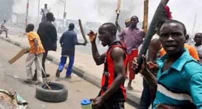 BREAKING: Lagos Island boils as NURTW rival groups clash in Obalende