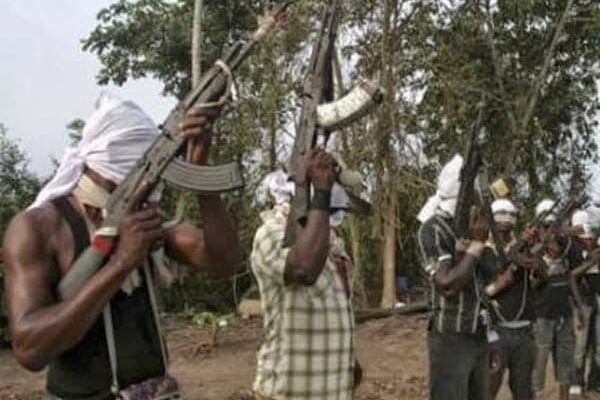 BREAKING: Gunmen kidnap schoolgirls in Zamfara