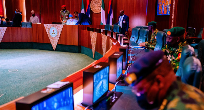 JUST IN: Buhari Holds Security Meeting With Service Chiefs