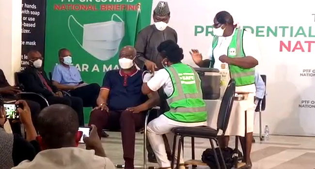UPDATED: SGF, Health Minister, Other PTF Members Receive COVID-19 Vaccines