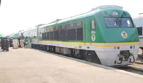 Buhari launches Eastern Rail rehabilitation project