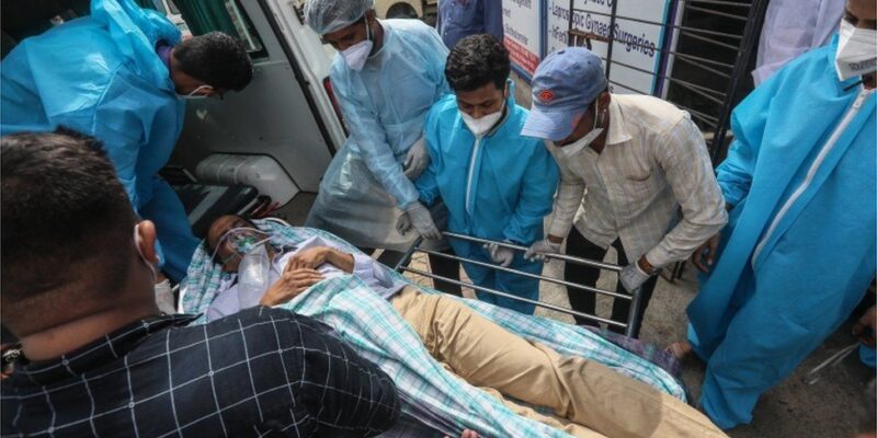 Covid-19: India hospital fire kills 13 amid Covid oxygen crisis
