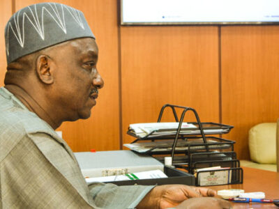 FG Apologises To Nigerians Over Poor Power Supply, Says Eight Plants Down
