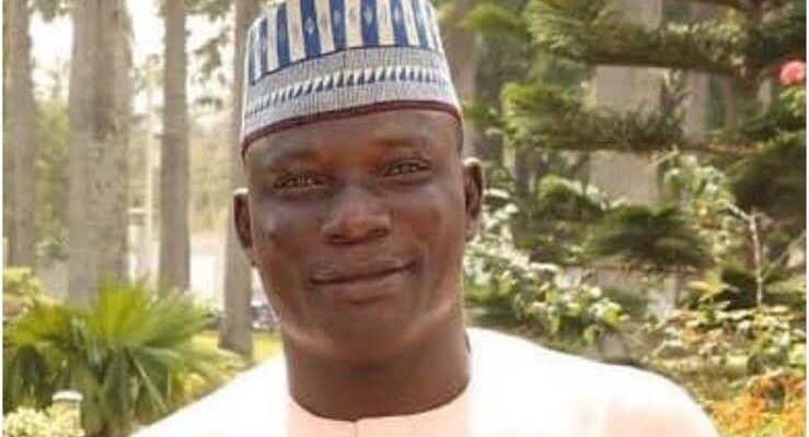 BREAKING: Buhari’s official driver dies in Aso Rock clinic