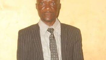 Police have arrested a man identified as Azeez Agboola for allegedly parading himself as a legal practitioner in Ogun State.  Mr Abimbola Oyeyemi, the Police Public Relations Officer in the state, confirmed the arrest of the suspect in a statement on Thursday.  The 50-year-old suspect, a resident of Oko Afor area of Badagry in Lagos State, was arrested while appearing as a counsel before Chief Magistrate B.I. Ilo at the Chief Magistrate Court in the Agbara of Ogun State.