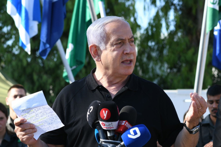 Air strikes in Gaza after Israel's Netanyahu says bombings will carry on 