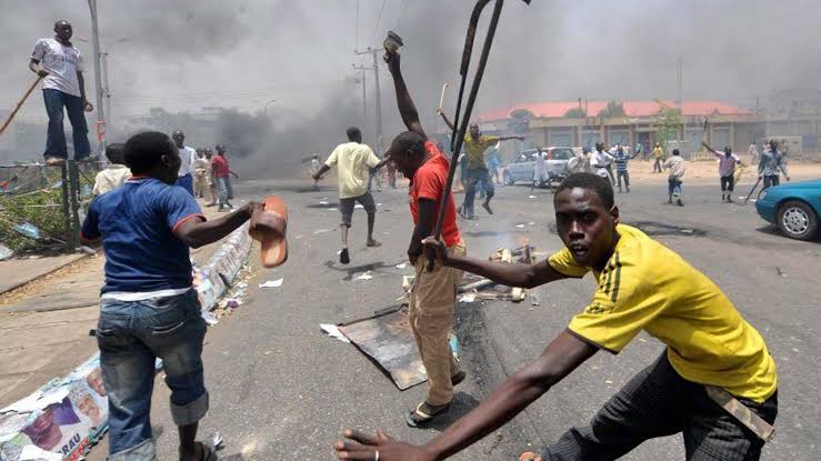 Five die, many injured, houses razed in OPC, cultists clash