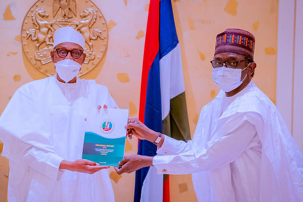 President Muhammadu Buhari has received a briefing from the leadership of the ruling All Progressive Congress (APC) at the Presidential Villa.