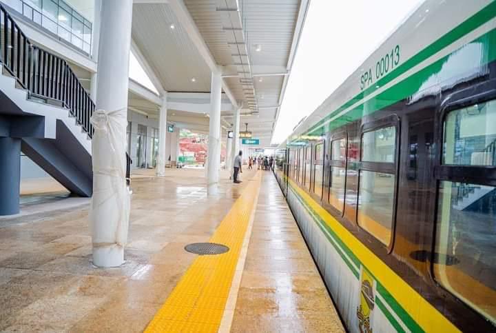 Buhari visits Lagos to commission projects