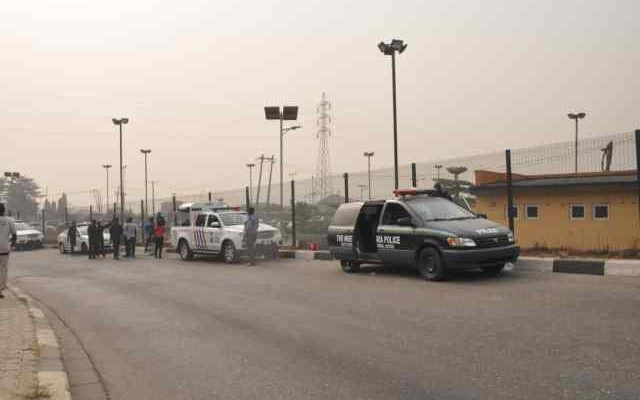 BREAKING: Police surround Gani Fawehinmi Park, venue of Lagos #June12 protest