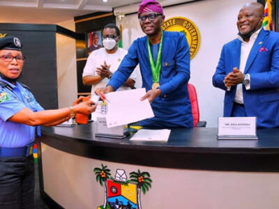 Lagos redeems house promise to Chioma Ajunwa after 25 years