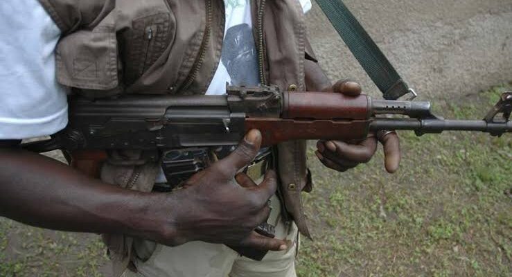 JUST IN: Gunmen hijack school bus in Ondo