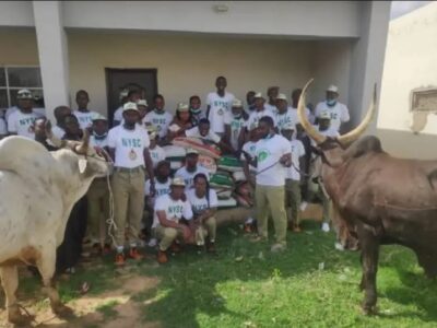 Buhari gifts Katsina Corps members two cows, 20 bags of rice, N1m