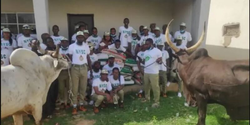 Buhari gifts Katsina Corps members two cows, 20 bags of rice, N1m