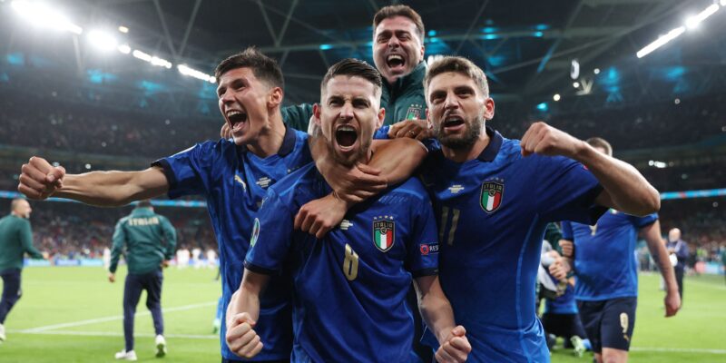 Italy advance to Euro 2020 final after shootout win over Spain