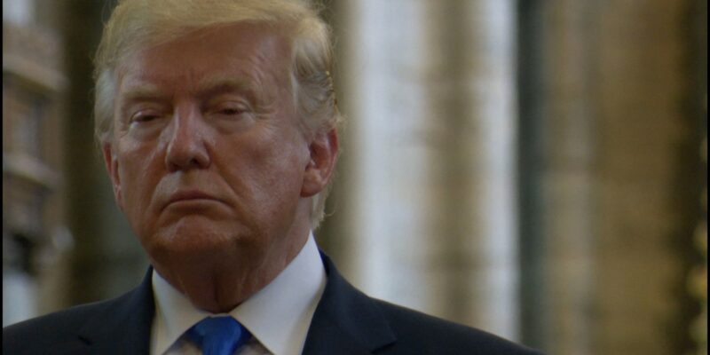 BREAKING: Trump announces lawsuit against Facebook, Twitter