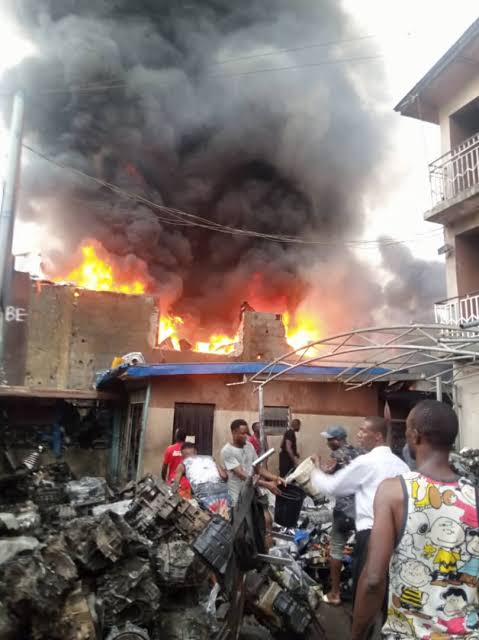 BREAKING: Fire guts shops at Ladipo Market, Lagos