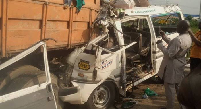9 die, 16 injured on Lagos-Ibadan expressway accident