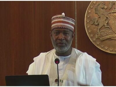 Airlines must refund 100% airfares to passengers after two-hour delay –FG