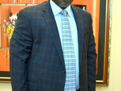 Chevron chief proceeds on retirement over divorce suit