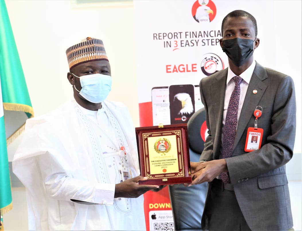 EFCC to collaborate with KADIRS in blocking tax leakages