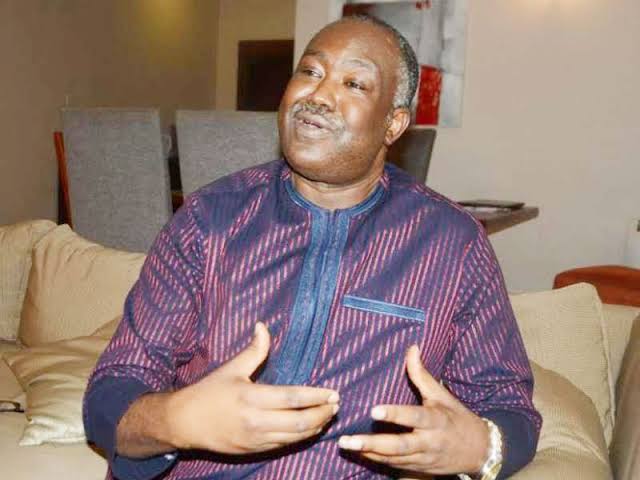 BREAKING: Ex-presidential candidate, Olawepo-Hashim, joins APC