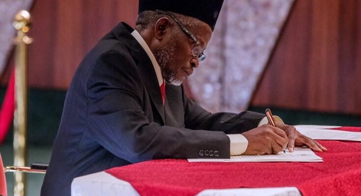 Conflicting Ex-parte Orders: Three judges face probe