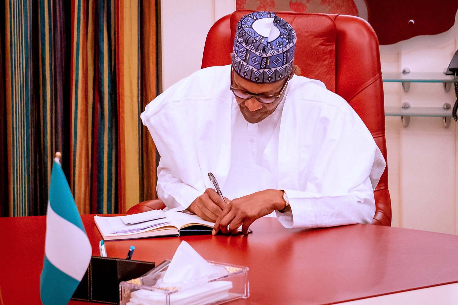 BREAKING: Buhari seeks Senate’s approval for $4bn, Euro 710m external loan
